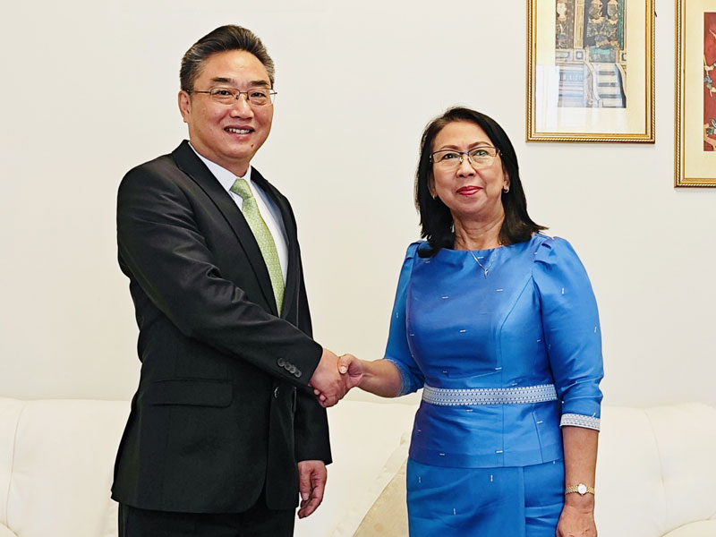 史忠俊秘书长会见柬埔寨新任驻华大使宋嘉薇