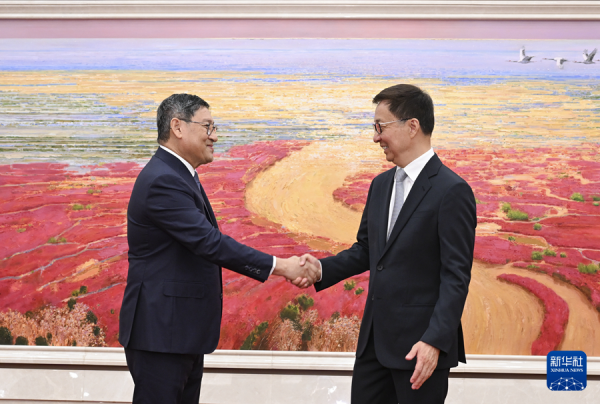 韩正会见柬埔寨副首相兼外交与国际合作部大臣宋金达