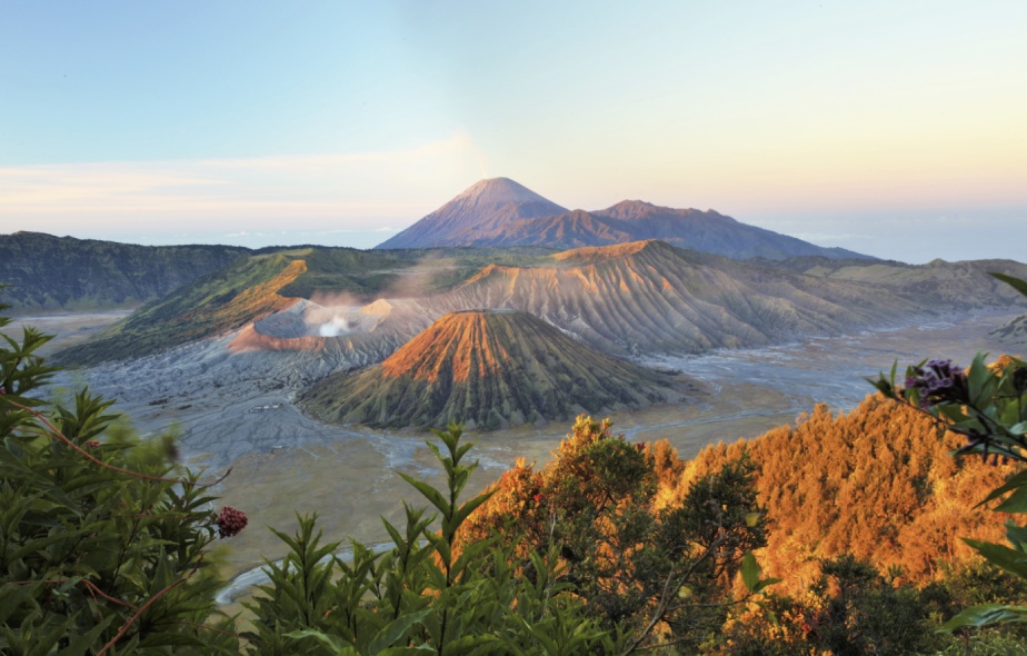 布羅莫火山