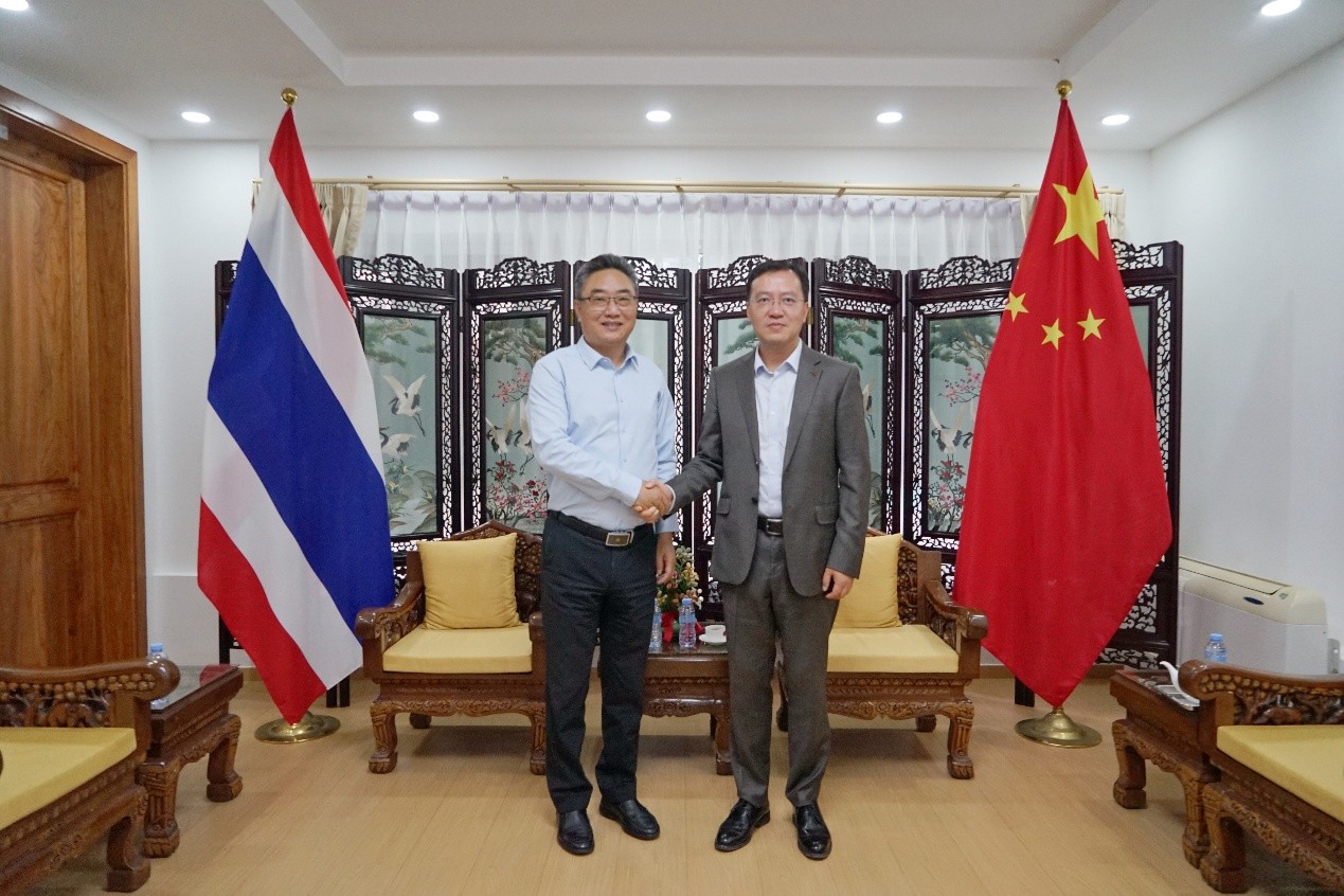 史忠俊秘书长会见中国驻清迈总领事陈海平