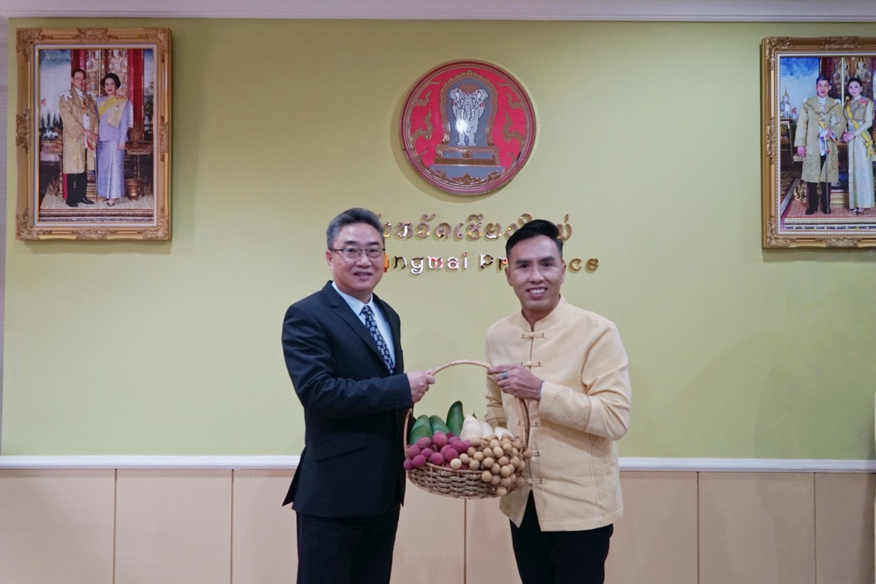 史忠俊赴泰国清迈考察农业合作
